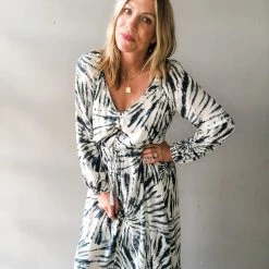 Love Stitch Bayfront Maxi Dress