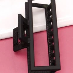 Wall To Wall Open Door Claw Clip