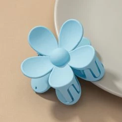 La3accessories Daisy Claw Clip New Arrivals
