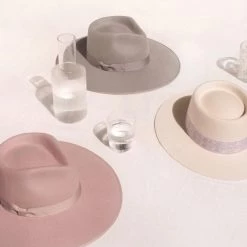 Lack Of Color Stone Rancher