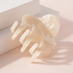 Avenue Zoe Victoria Claw Clip