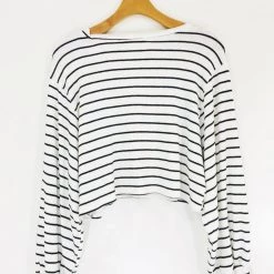 Audrey 3+1 Sunday Crop Long Sleeve Clothing