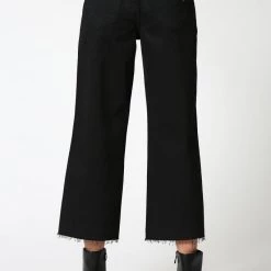 Hidden High Rise Utility Crop Clothing