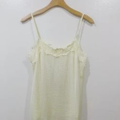 Listicle Sweetheart Camisole Clothing