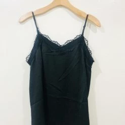 Listicle Sweetheart Camisole Clothing