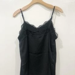 Listicle Sweetheart Camisole Clothing