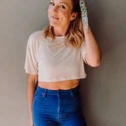 Audrey 3+1 Clothing Audrey Friday Crop