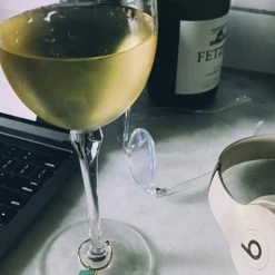 The Sis Kiss Clothing Wine Charms