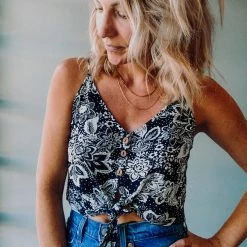 Patrons Of Peace Clothing Peony Floral Crop