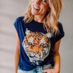 Chaser Brand Clothing Chaser Tiger Portrait Crew Neck