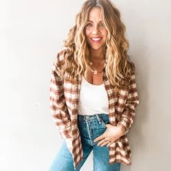 Peach Love California Clothing Weekend Wanderer Button Down