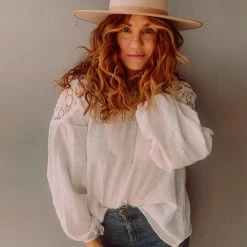 Trend Notes Clothing Laney Laced Top