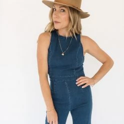 Trend Notes Dolly Sleeveless Flare Jumpsuit