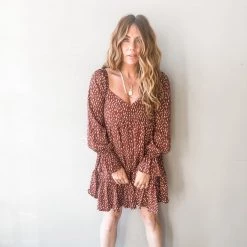 Very J Seeking Heights Dress Clothing