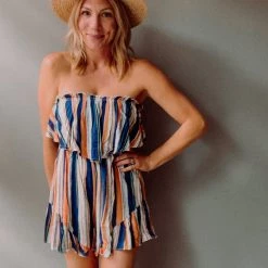 Lush Clothing Isla Moon Romper