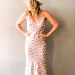 Audrey 3+1 Daphne Floral Midi Dress Clothing