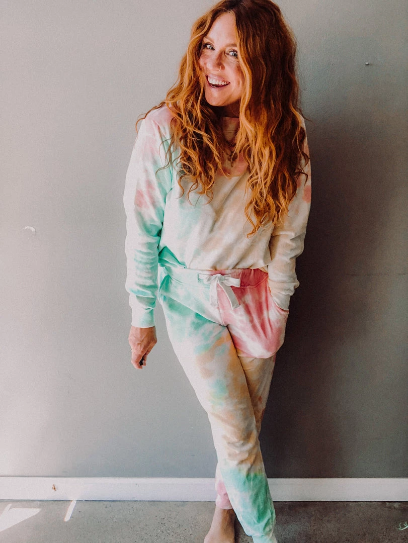 Trend Notes Somewhere Over The Rainbow Sweatshirt 2 Trend Notes Somewhere Over The Rainbow Sweatshirt