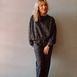 Z Supply Clothing Mason Leo Pullover