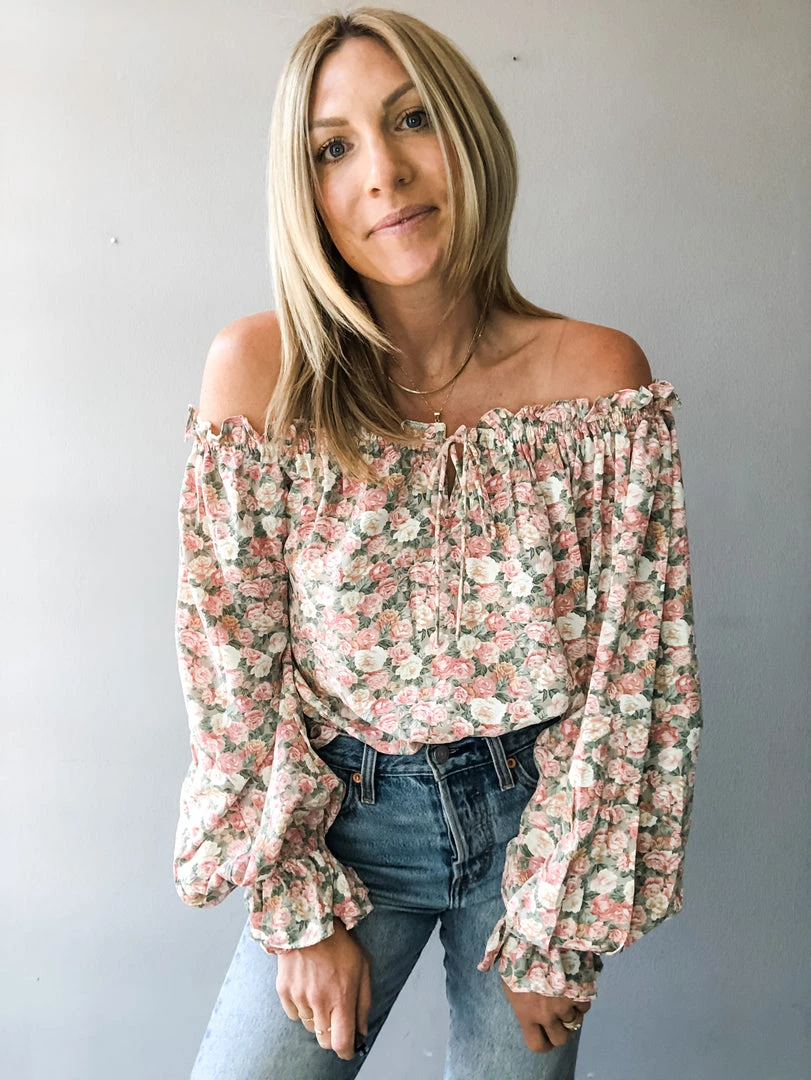 Dress Forum Clothing Where You Are Floral Top 1 Dress Forum Clothing Where You Are Floral Top