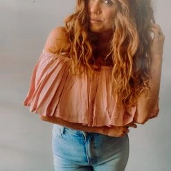 Audrey 3+1 Clothing St. Lucia Crop