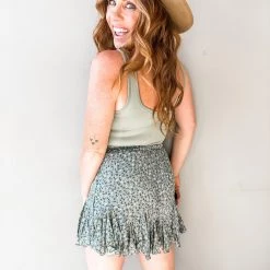 Mable Clothing Ditsy Days Floral Short 26 Mable Clothing Ditsy Days Floral Short