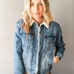 Levi's Ex Boyfriend Sherpa Trucker Jacket