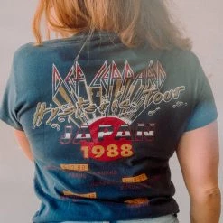 Daydreamer Def Leppard '88 Tour Tee Clothing