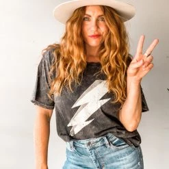 Promesa Lightening Strike Graphic Tee