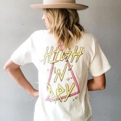 Daydreamer Def Leppard High N Dry Tee