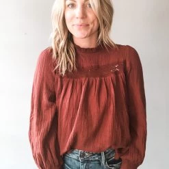 In Loom Alabama Sunshine Top Clothing