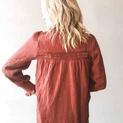 In Loom Alabama Sunshine Top Clothing