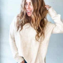 Listicle Marilyn Oversized Sweater