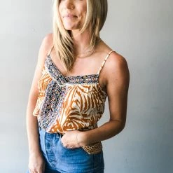 Patrons Of Peace Oro Top