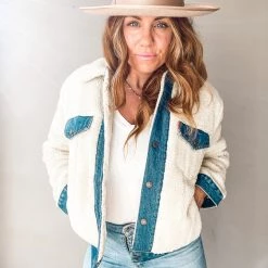 Clothing Levi's Ex Boyfriend Sherpa Pieced Trucker Jacket