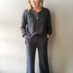 Listicle At Home Waffle Set