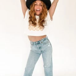 Le Lis Clothing C'est La Vie Crop