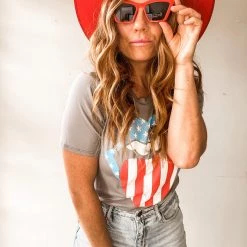 BaeVely America Hot Lips Bodysuit Clothing