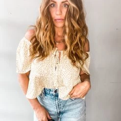 Audrey 3+1 Dahlia Flutter Sleeve Peplum Top Clothing