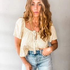 Audrey 3+1 Dahlia Flutter Sleeve Peplum Top Clothing