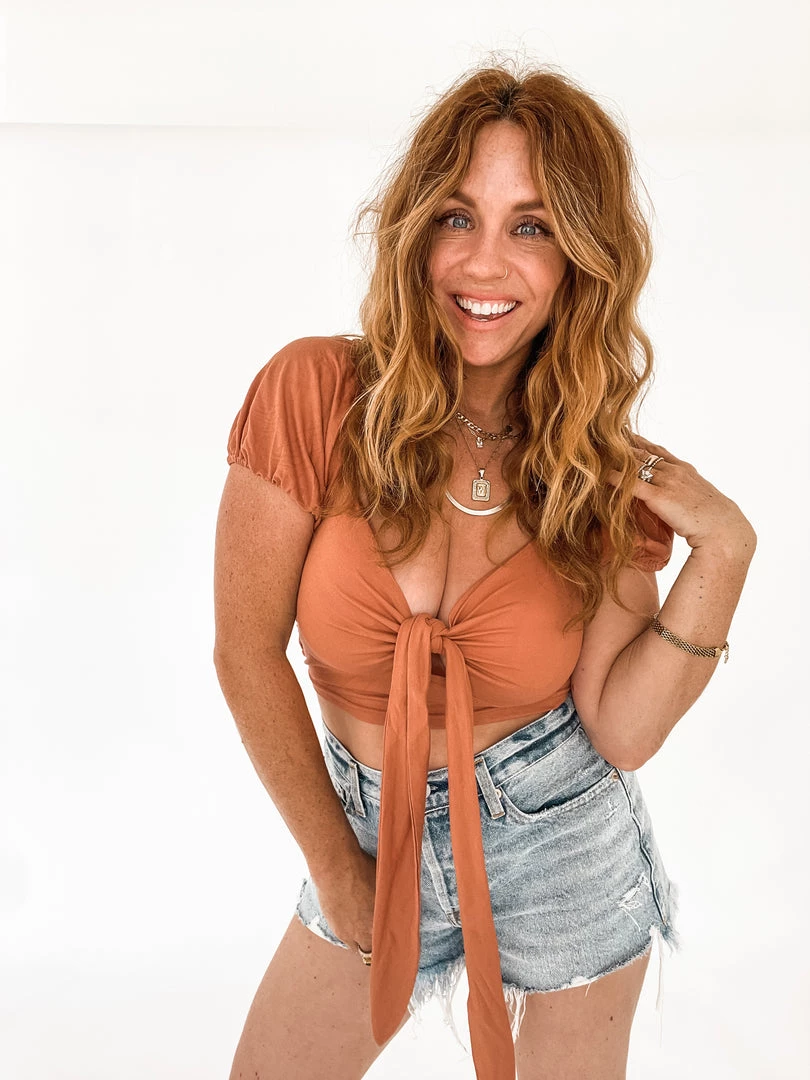 Listicle All Tied Up Crop 15 Listicle All Tied Up Crop