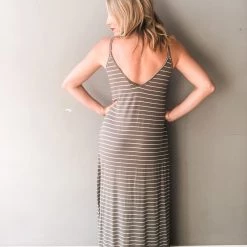 Wishlist Clothing Tempt Fate Maxi Dress