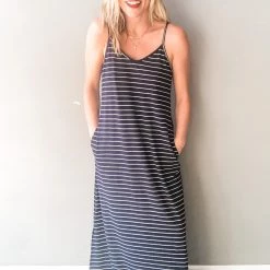 Wishlist Clothing Tempt Fate Maxi Dress