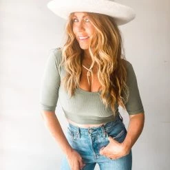 Audrey 3+1 Clothing Coastline Crop Top