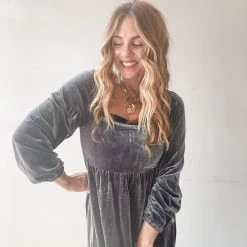 In Loom Clothing Move On Over Midi Dress 10 In Loom Clothing Move On Over Midi Dress