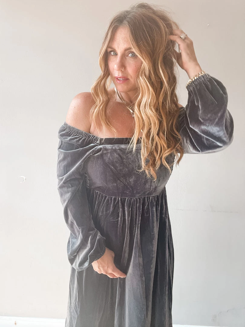 In Loom Clothing Move On Over Midi Dress 2 In Loom Clothing Move On Over Midi Dress