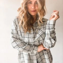 Audrey 3+1 It Takes Time Button Up