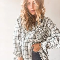 Audrey 3+1 It Takes Time Button Up