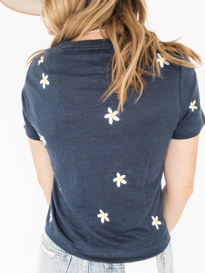 Chaser Brand Clothing Chaser Linen Easy Daisy Tee 3 Chaser Brand Clothing Chaser Linen Easy Daisy Tee