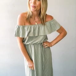 Hem & Thread Evergreen Midi Dress Clothing