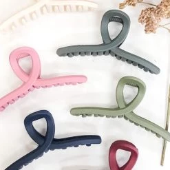 Lucky Planet Winnie Claw Clip